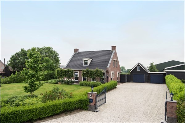 Weverwijk 21, Leerbroek